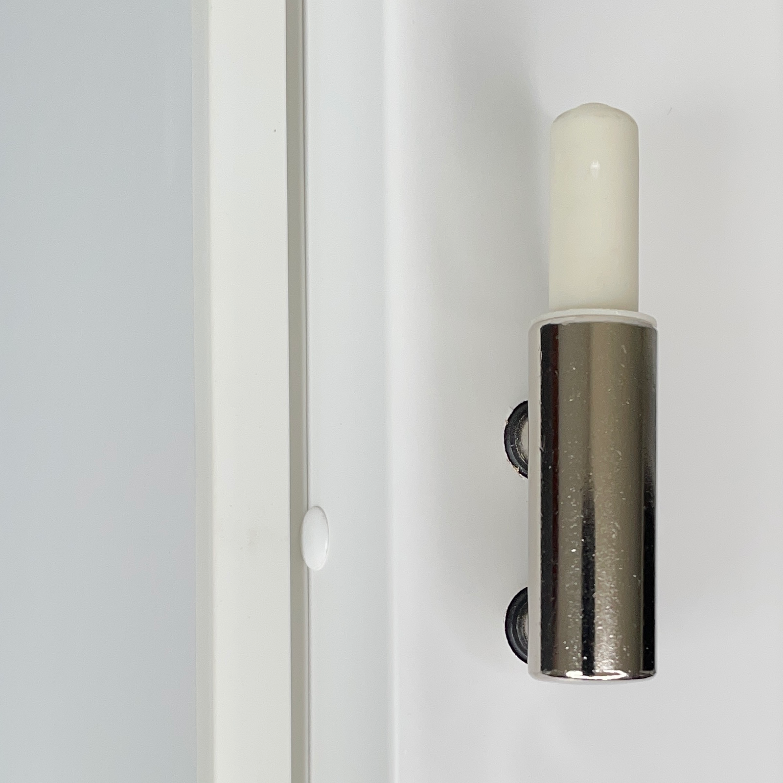 Zimmertür mit Zarge brillant-weiß Stiltür mit 1 Kassette und Lichtausschnitt Designkante - Modell Stiltür M13LA